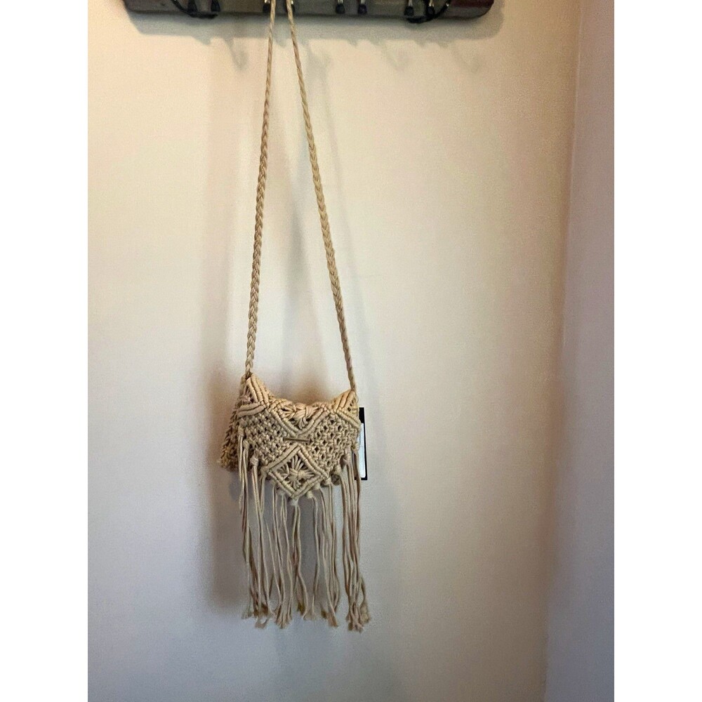 Catherine Malandrino Tan Crochet Fringe Crossbody Handbag Detachable Strap